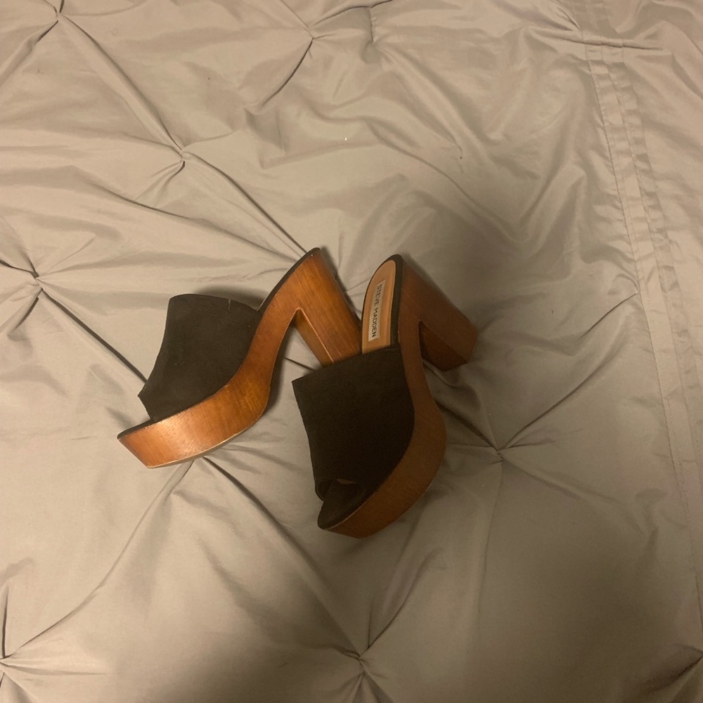 STEVE MADDEN- Lolita